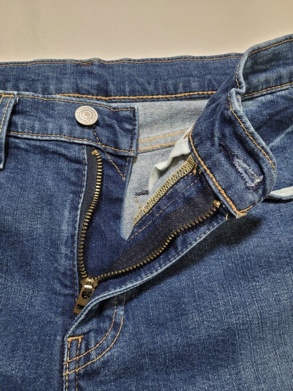 Levis 512 Slim Taper Mens Jeans 31x34 Dark Wash Indigo Stretch Denim Minimalist - Picture 4 of 12